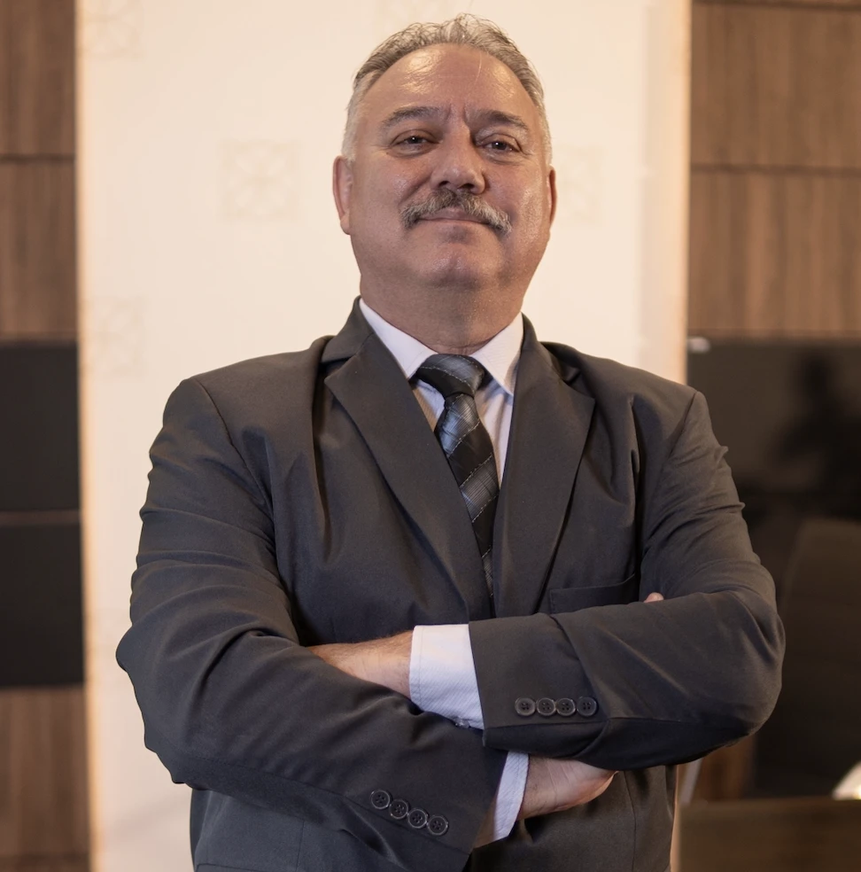 Dr. Julio Cezar Ramos Hein