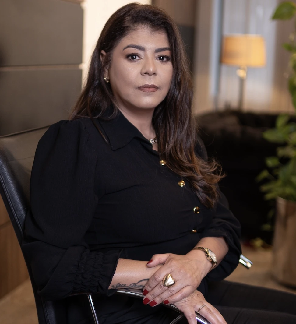 Dra. Liliane Borges
